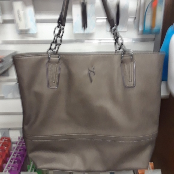 Pocket book - Picture 3 of 5